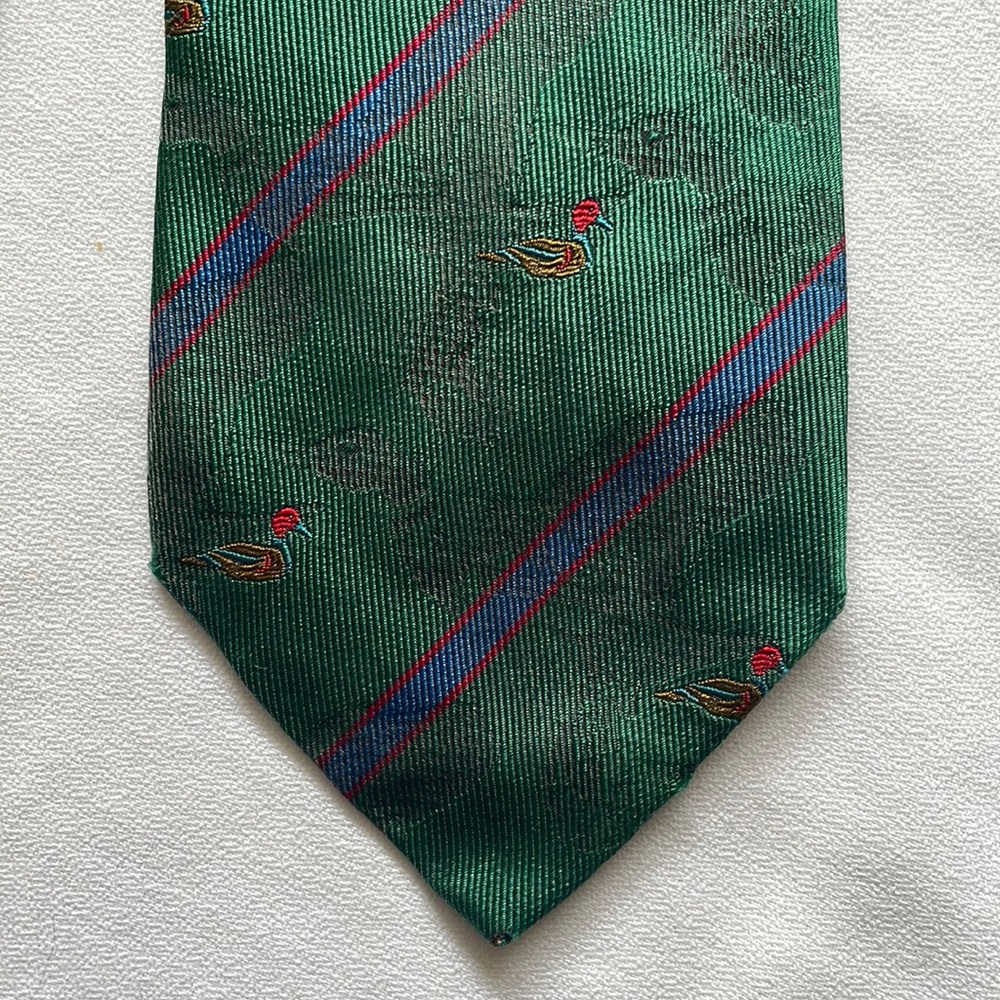Hugo Boss Duck Tie made in Italy 100%silk